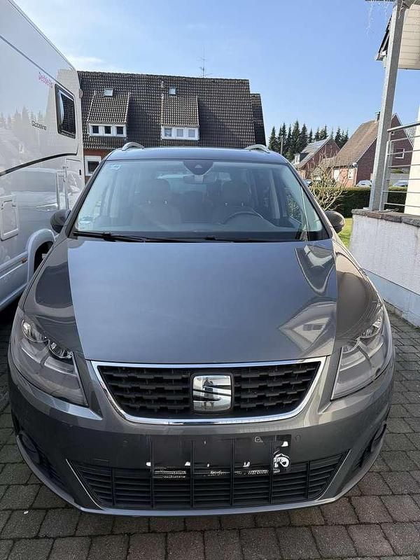 Gebraucht Seat Alhambra 150 PS (110 kW) 2019 Beige Van / Kleinbus