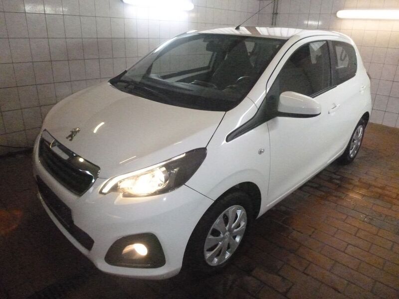 Weiß Gebraucht 2015 Peugeot 108 Active Kleinwagen | 6.899 € (Etwas zu teuer) - Bild 1/4