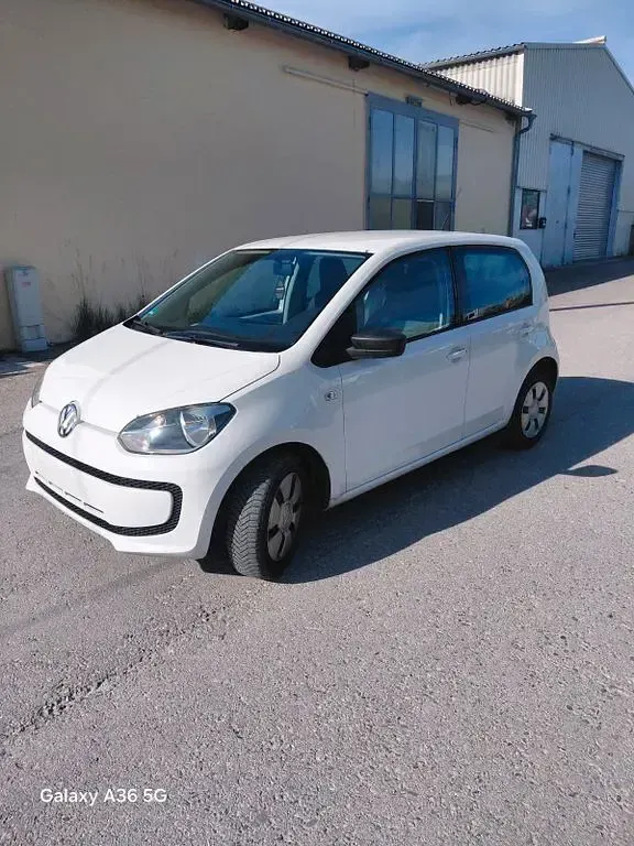 Usado VW up! 60 CV (44 kW) 2014 Blanco Utilitario