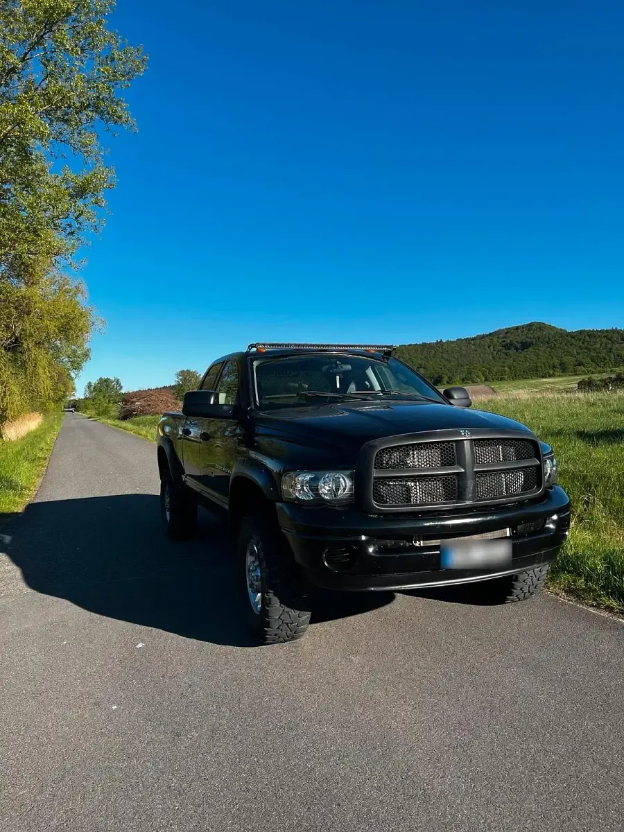 Gebraucht Dodge Ram 330 PS (242 kW) 2004 Schwarz Pickup