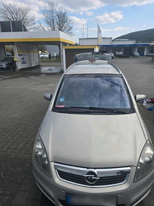 Gebraucht Opel Zafira 120 PS (88 kW) 2005 Grau Van / Kleinbus