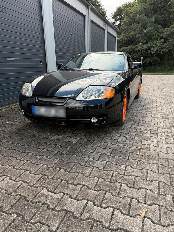 Schwarz Gebraucht 2003 Hyundai Coupé Coupé | 6.200 € - Bild 1/4
