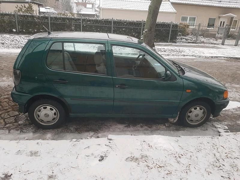Grün Gebraucht 1998 VW Polo Kleinwagen | 1.200 € (Fairer Preis) - Bild 1/4
