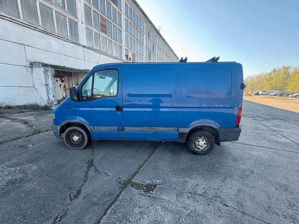 Usata Renault Master 2000 Blu Monovolume