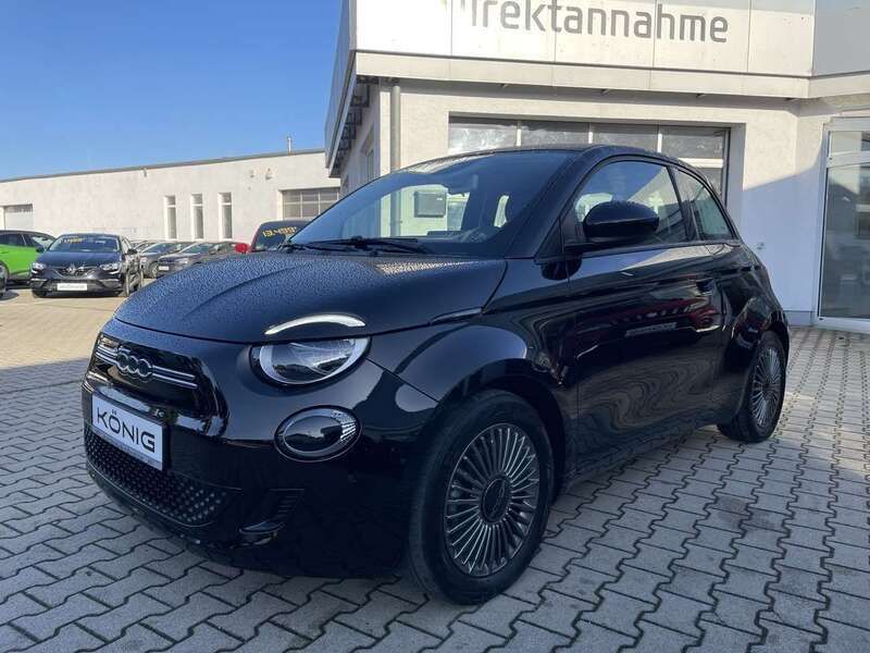 Schwarz Gebraucht 2022 Fiat 500e Icon Kleinwagen | 15.990 € (Superpreis) - Bild 1/4