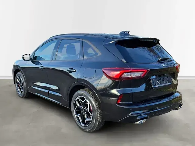 Gebraucht Ford Kuga ST-Line X 186 PS (136 kW) 2026 Schwarz SUV