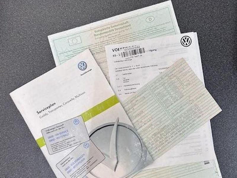 Second-hand VW Transporter 102 CP (75 kW) 2010 Alb Van