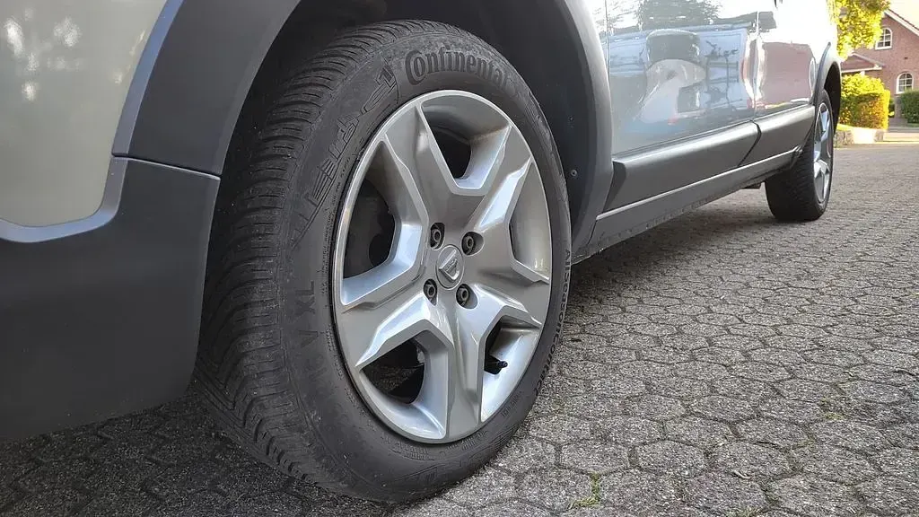 Gebraucht Dacia Dokker Stepway 95 PS (69 kW) 2021 Grau Van / Kleinbus