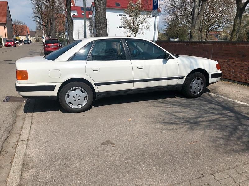 Second-hand Audi 100 133 CP (97 kW) 1991 Berlinǎ