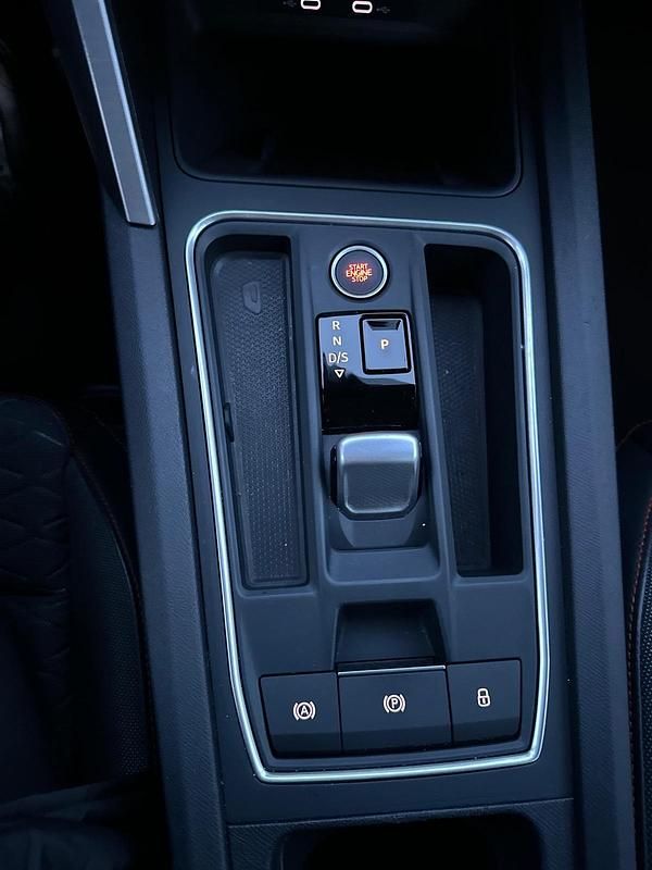 Gebraucht Seat Leon FR 110 PS (80 kW) 2021 Grau Limousine