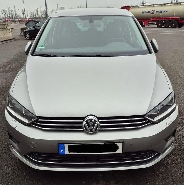 Beige Gebraucht 2016 VW Golf Sportsvan LOUNGE Van / Kleinbus | 9.800 € (Guter Preis) - Bild 1/4