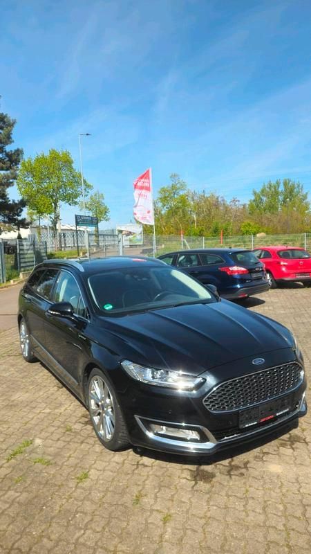 Używany Ford Mondeo Vignale 179 KM (131 kW) 2016 Czarny Kombi