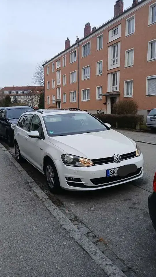 Gebraucht VW Golf VII Comfortline 116 PS (85 kW) 2015 Kombi