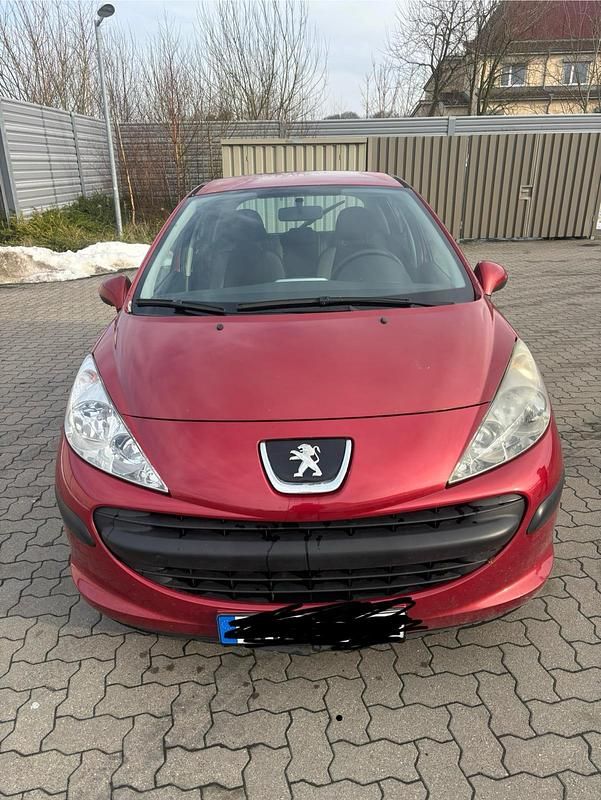 Gebraucht Peugeot 207 95 PS (69 kW) 2007 Rot Kleinwagen
