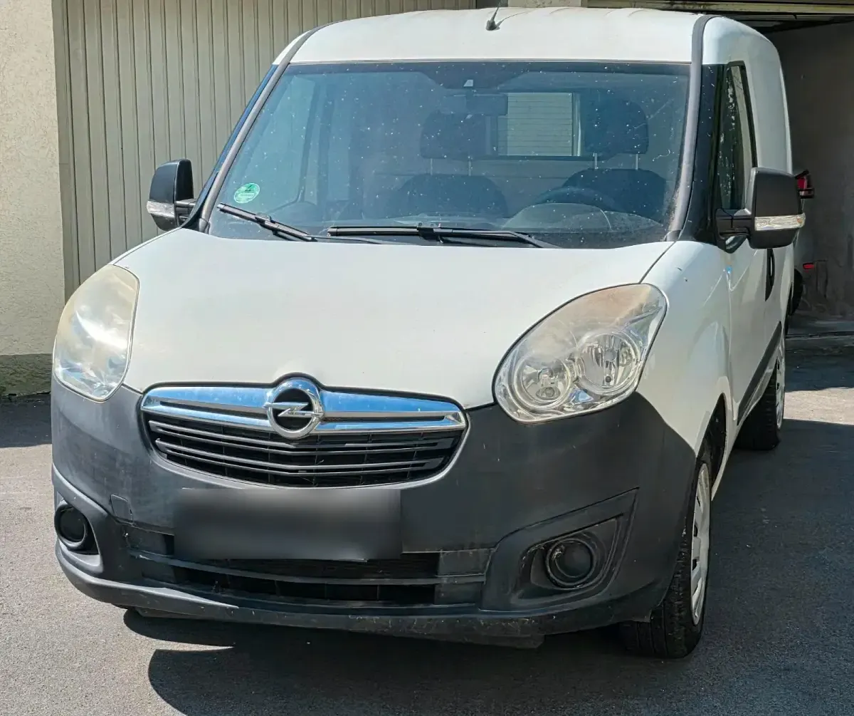 Gebraucht Opel Combo 95 PS (69 kW) 2016 Weiß Van / Kleinbus