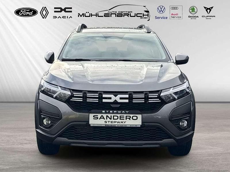 Neu Dacia Sandero Expression 91 PS (66 kW) 2025 Dolmitgrau Kleinwagen