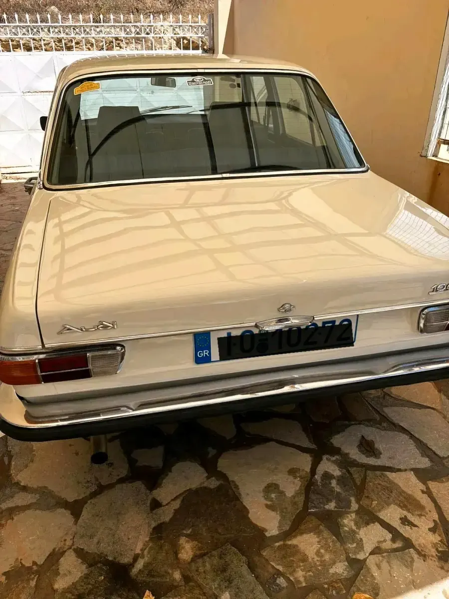 Gebraucht Audi 100 112 PS (82 kW) 1972 Weiß Limousine
