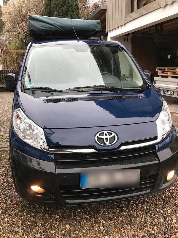 Gebraucht Toyota Proace 122 PS (89 kW) 2015 Blau Van / Kleinbus