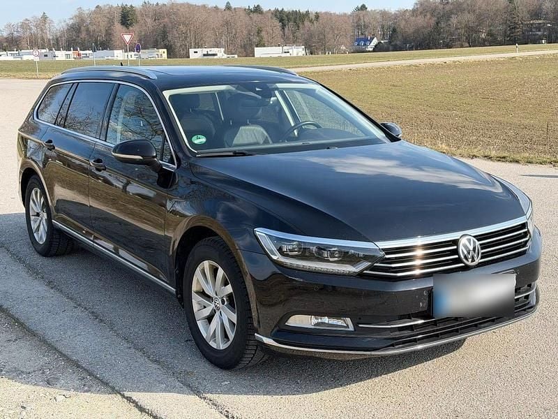 Gebraucht VW Passat Highline 150 PS (110 kW) 2018 Schwarz Kombi