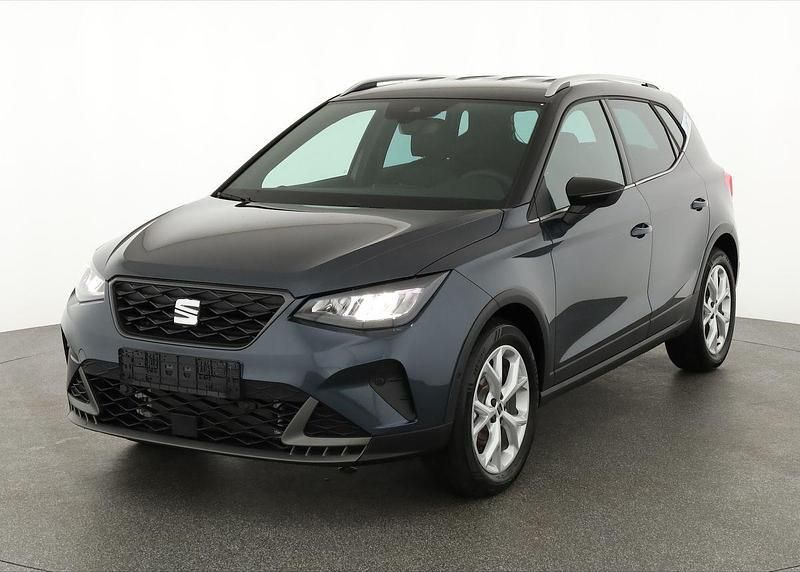 Magnetic grau metallic Neu 2025 Seat Arona FR SUV | 30.495 € (Etwas zu teuer) - Bild 1/4
