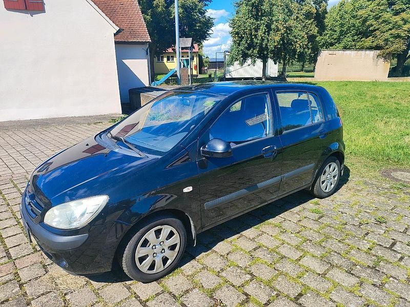 Gebraucht Hyundai Getz 67 PS (49 kW) 2009 Schwarz Kleinwagen