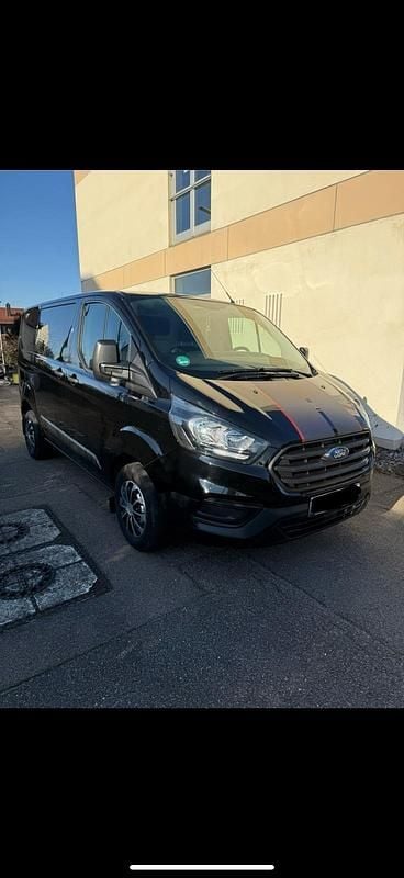 Gebraucht Ford Transit Custom 105 PS (77 kW) 2019 Schwarz Van / Kleinbus