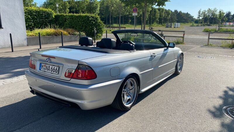 Silber Gebraucht 2001 BMW 330 Cabriolet M Sport Cabrio | 8.900 € (Guter Preis) - Bild 1/4