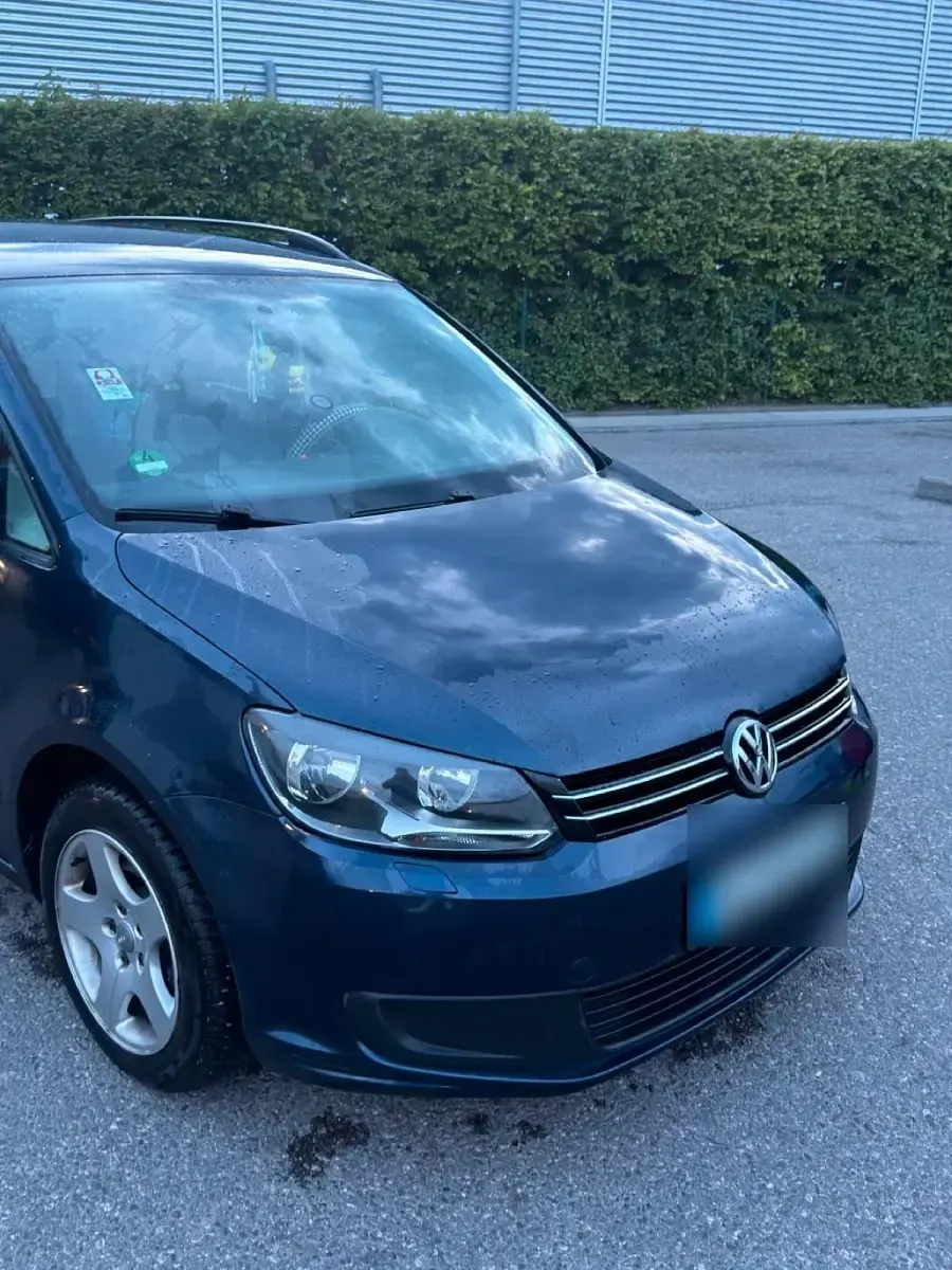 Gebraucht VW Touran 105 PS (77 kW) 2012 Blau Van / Kleinbus
