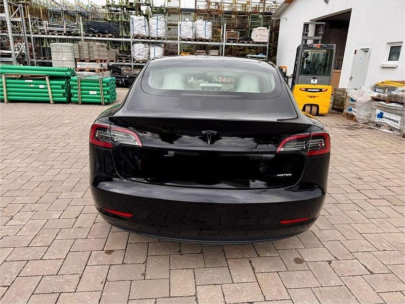 Gebraucht Tesla Model 3 324 kW (441 PS) 2022 Schwarz Limousine