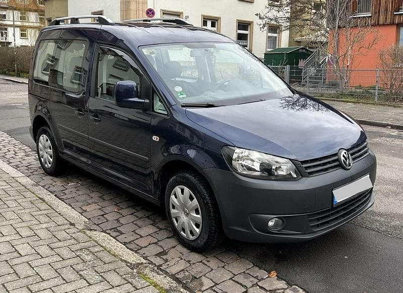 Gebraucht VW Caddy Trendline 105 PS (77 kW) 2010 Blau Van / Kleinbus