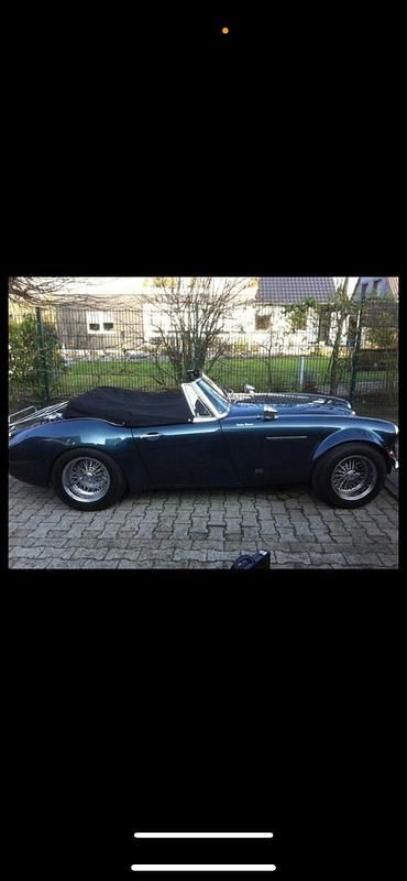 Grün Gebraucht 1967 Austin Healey 3000 MK III Cabrio | 38.500 € - Bild 1/4