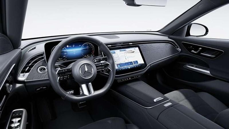 Gebraucht Mercedes E300 AMG 197 PS (144 kW) 2024 Schwarz Limousine