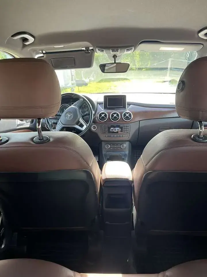 Gebraucht Mercedes B220 170 PS (125 kW) 2014 Kleinwagen