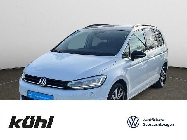 Gebraucht VW Touran Highline 150 PS (110 kW) 2020 Pure white Van / Kleinbus