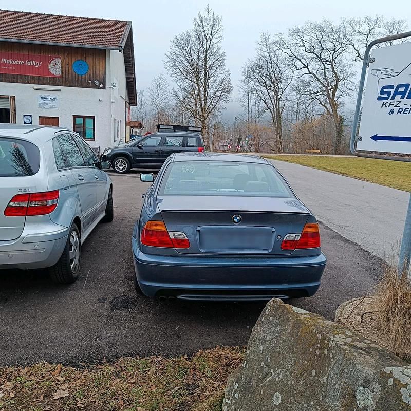 Gebraucht BMW 320 170 PS (125 kW) 2001 Blau Coupé