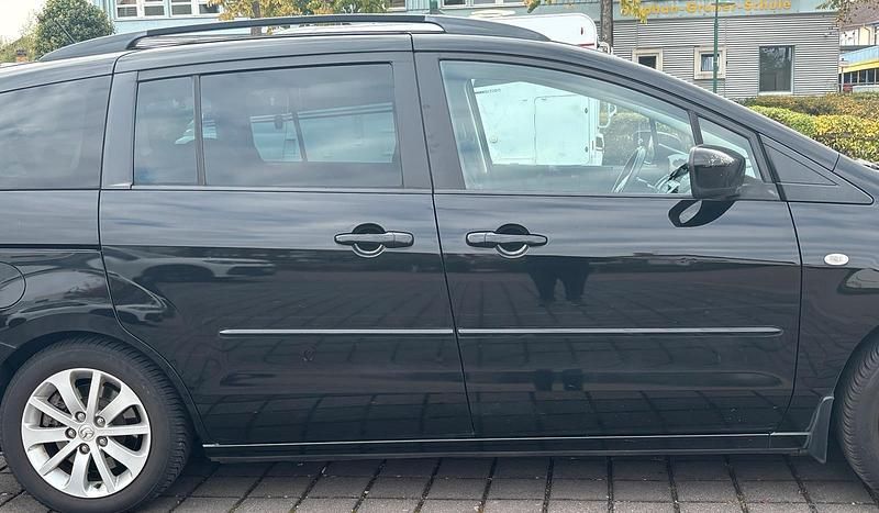 Gebraucht Mazda 5 155 PS (114 kW) 2010 Schwarz Van / Kleinbus