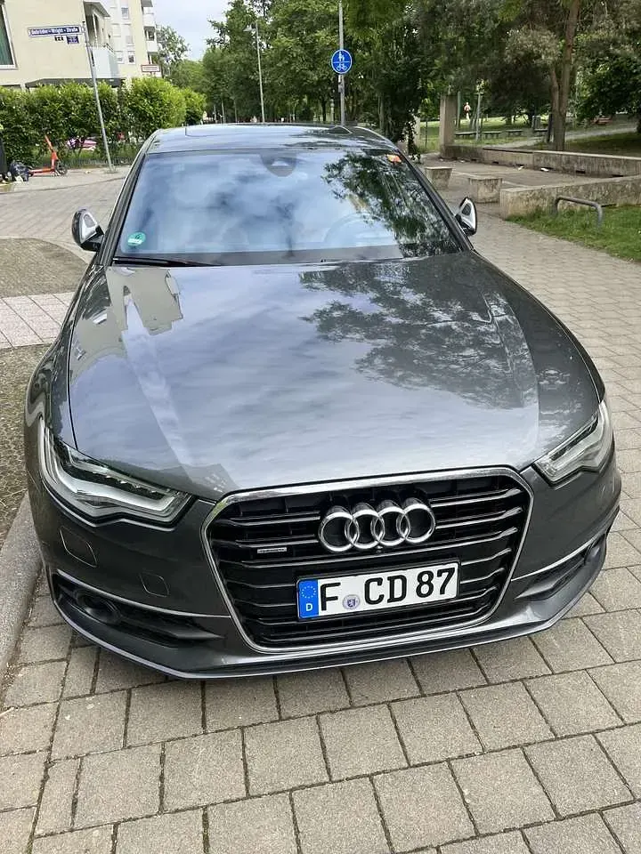 Gebraucht Audi A6 Sport 313 PS (230 kW) 2014 Grau Limousine