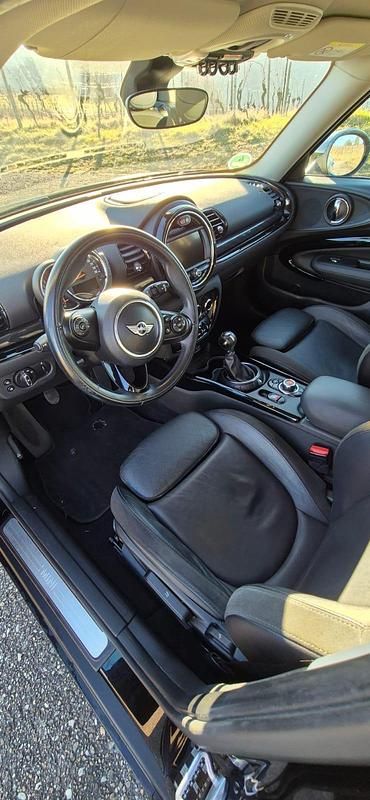 Second-hand Mini Cooper 136 CP (100 kW) 2017 Negru Hatchback