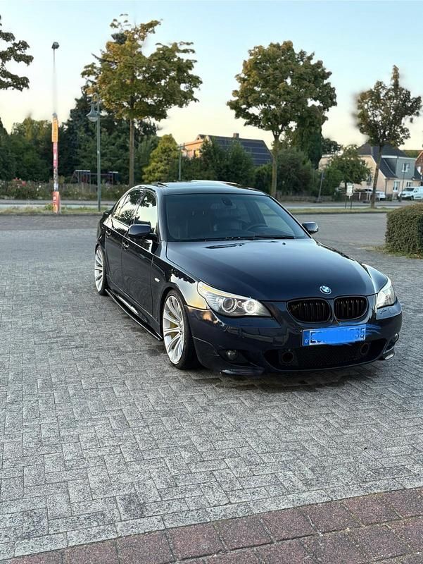Schwarz Gebraucht 2007 BMW 535 M Sport Limousine | 12.000 € (Etwas zu teuer) - Bild 1/4