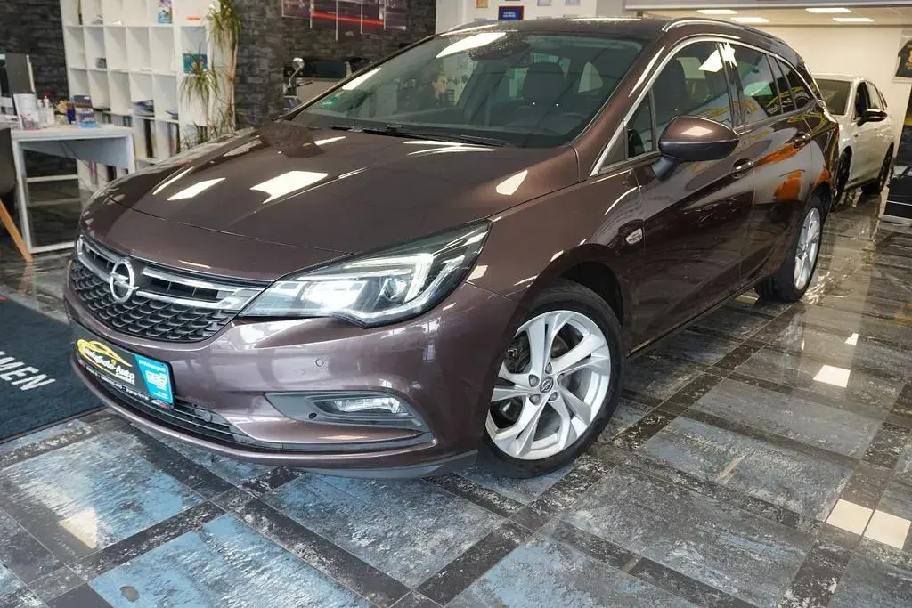 Gebraucht Opel Astra Innovation 110 PS (80 kW) 2016 Braun Kombi