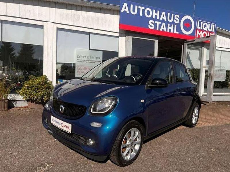 Blau Gebraucht 2015 Smart ForFour Passion Kleinwagen | 6.950 € (Fairer Preis) - Bild 1/4