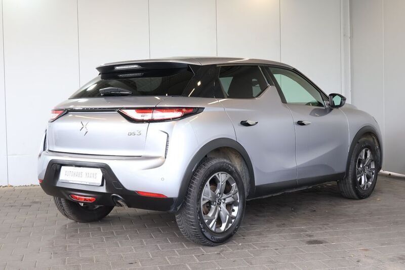 Gebraucht DS Automobiles DS3 Crossback Bastille 101 PS (74 kW) 2022 Lack grau artense/typ aussenve SUV