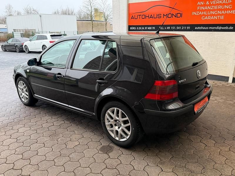 Gebraucht VW Golf IV 116 PS (85 kW) 2001 Schwarz Limousine