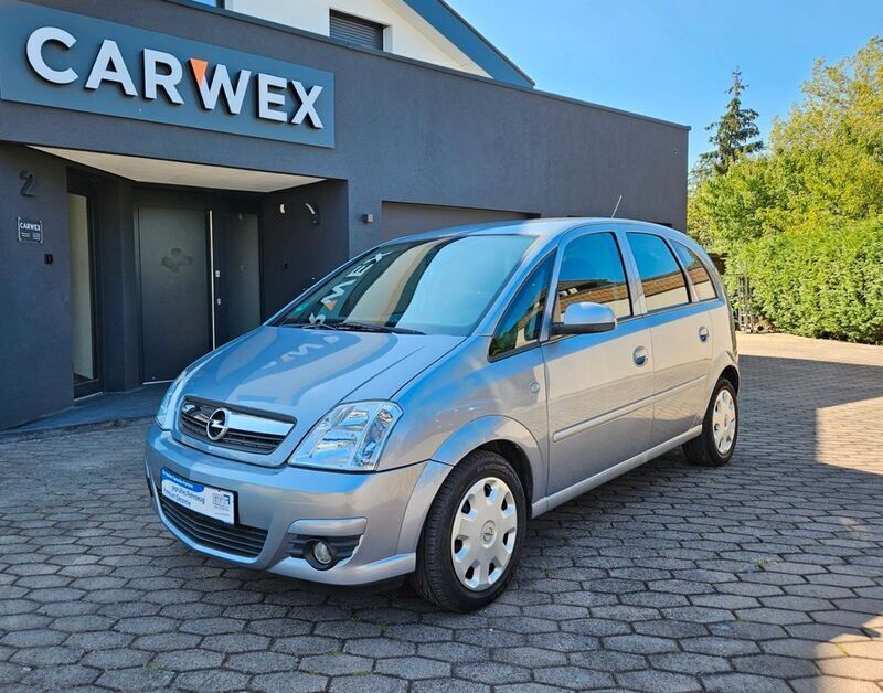 Silber Gebraucht 2006 Opel Meriva Edition Van / Kleinbus | 4.299 € (Etwas zu teuer) - Bild 1/4