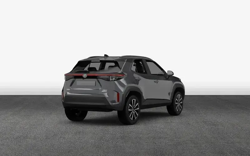 Neu Toyota Yaris Cross 131 PS (96 kW) 2026 Grün SUV