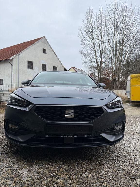 Gebraucht Seat Leon FR 150 PS (110 kW) 2021 Grau Limousine