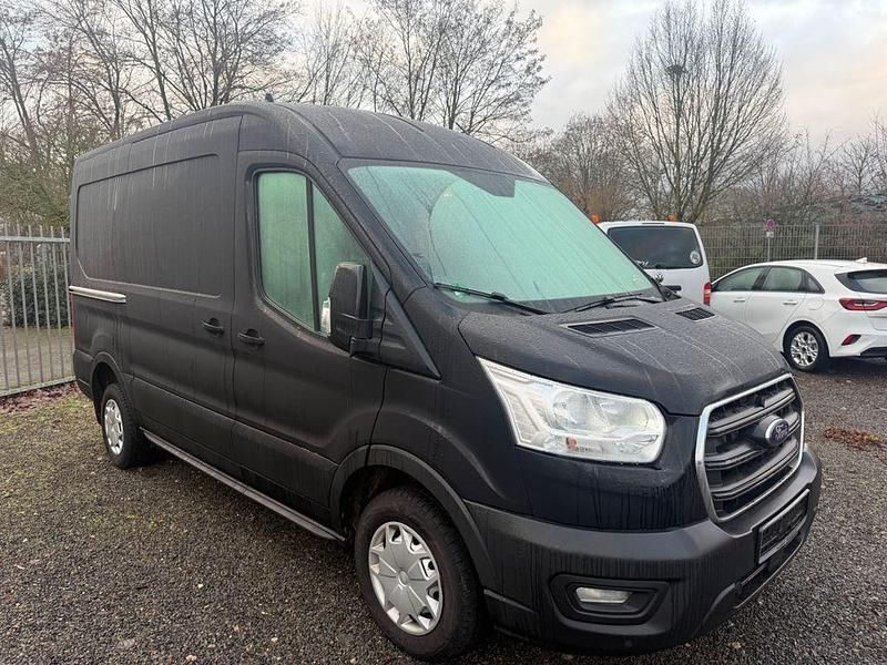 Gebraucht Ford Transit Trend 105 PS (77 kW) 2021 Schwarz Van / Kleinbus