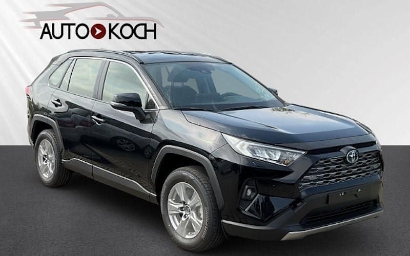 Schwarz Gebraucht 2025 Toyota RAV4 Hybrid Business Edition SUV | 40.490 € (Superpreis) - Bild 1/4