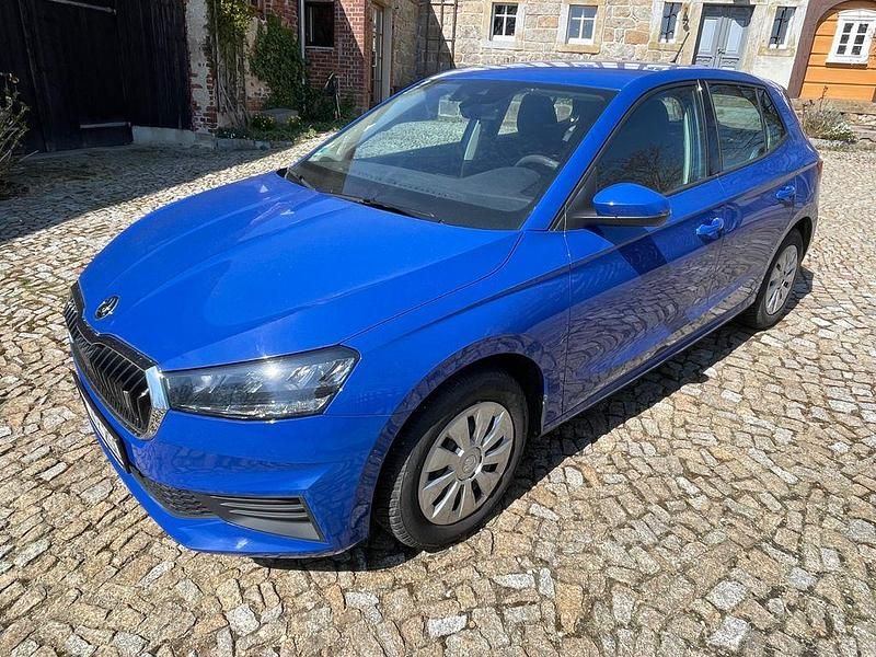 Usado Skoda Fabia Active 65 HP (47 kW) 2023 Azul Citadino