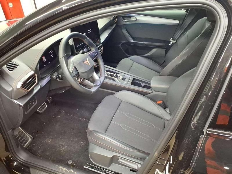 Gebraucht Cupra Leon 150 PS (110 kW) 2025 Midnight schwarz metallic Limousine